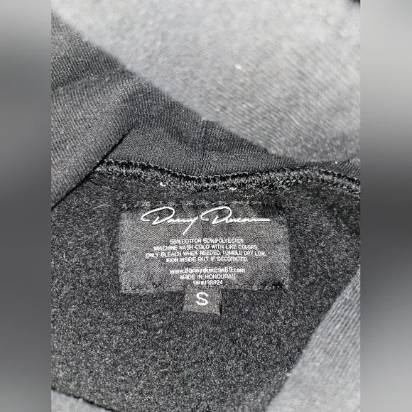 Virginry Rocks Sweater - Picture 2 of 2